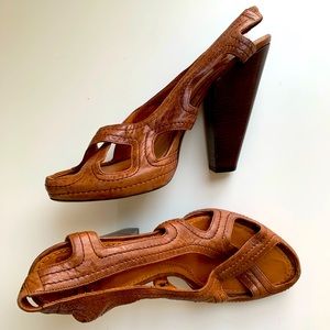 GIVENCHY size 41 brown leather heeled sandals